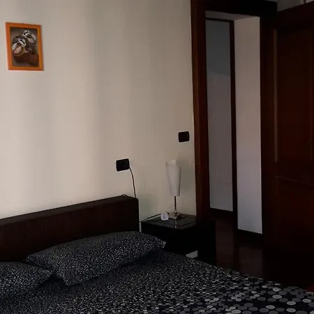 Casa Acerbi شقة مانتوفا